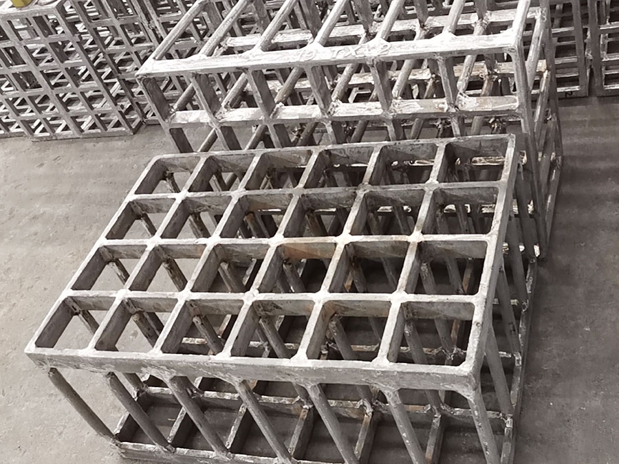 吊掛具料筐料盤工裝耐熱鋼