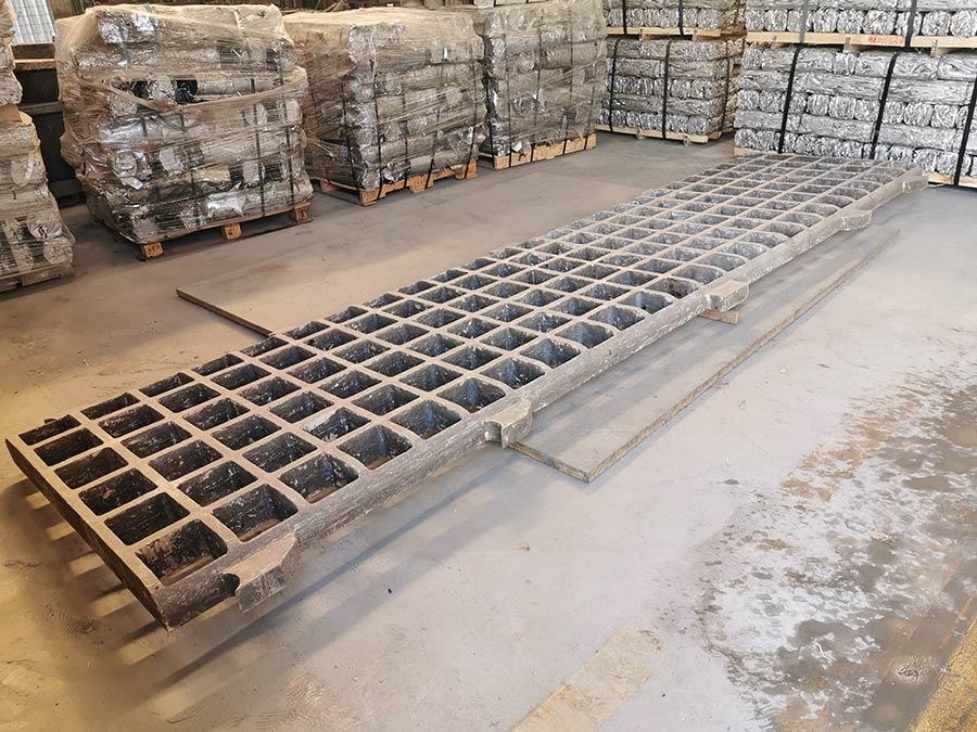 吊掛具料筐料盤工裝耐熱鋼