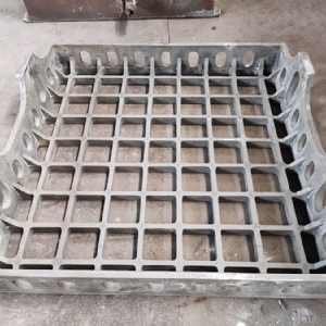 熱處理工業(yè)電爐熱處理耐高溫方筐